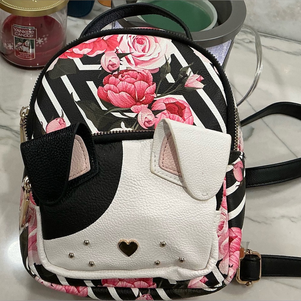 Betsey Johnson Dog Backpack Black Floral BG200BXT NWOT